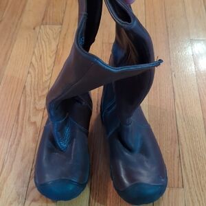 Brown Leather Boots. Lightly Used